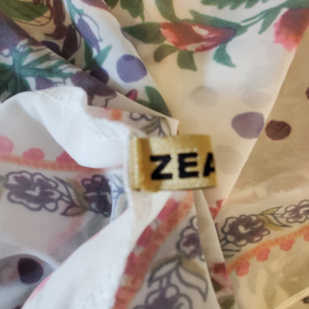 Floral Kimono Style Top / Cover Up - Picture 7 of 8